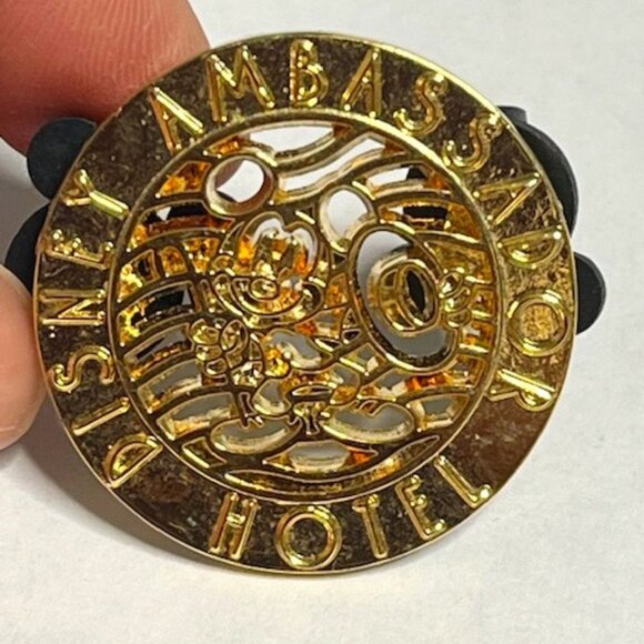 Tokyo Disney Resort Ambassador Hotel Mickey Mouse Gold Pin Badge Collection - Picture 1 of 14